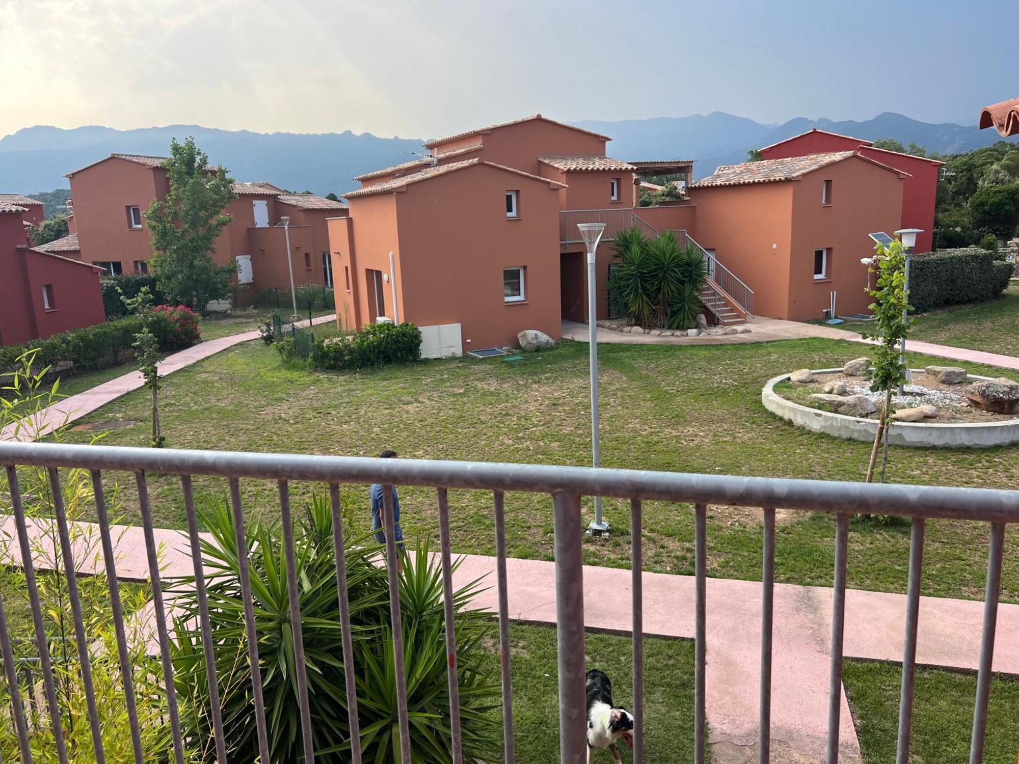 Residence Hoteliere Les Hameaux De Saint Cyprien Appartement 35 M2 1 Chambre Lecci Exterior foto