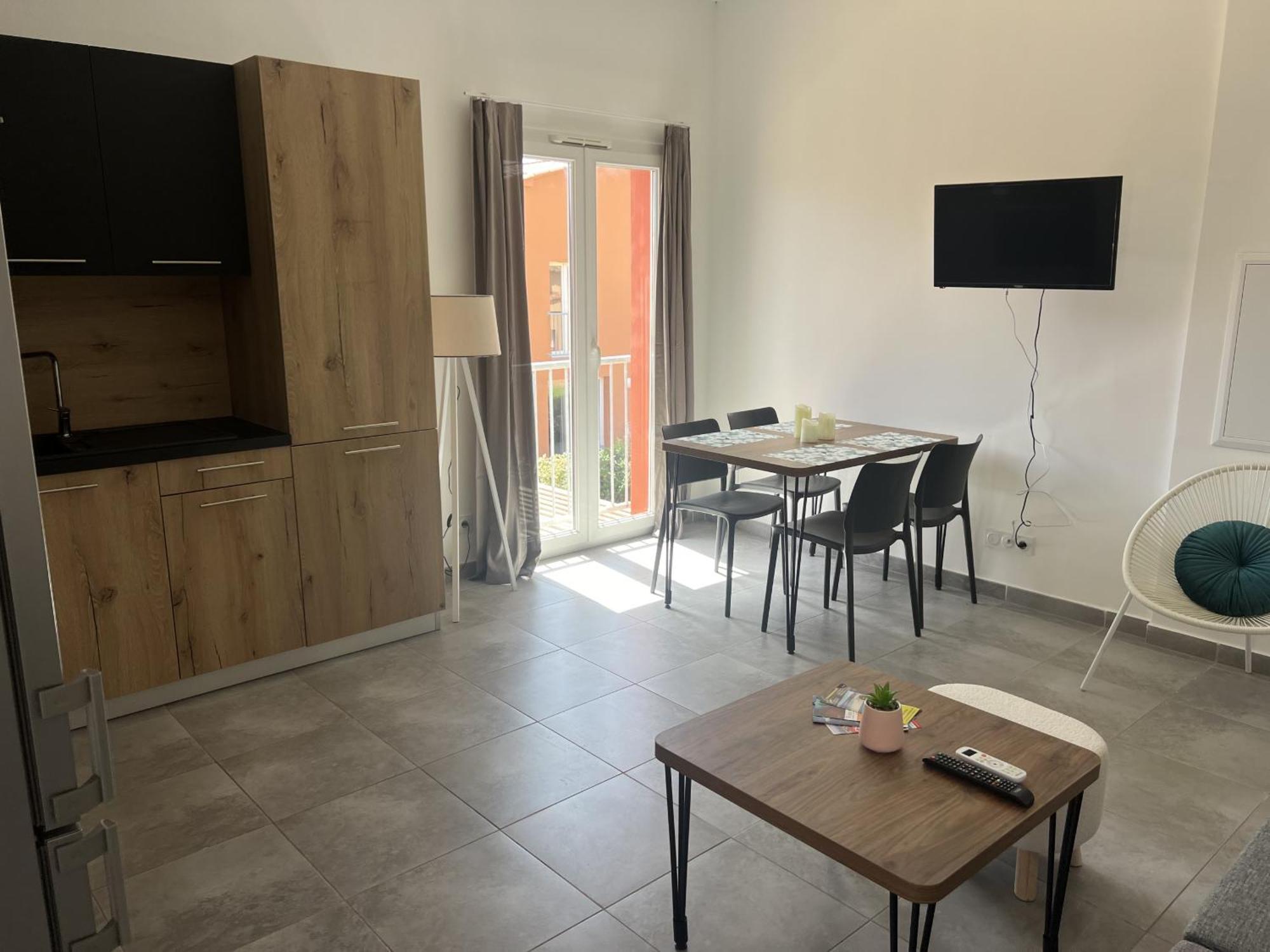 Residence Hoteliere Les Hameaux De Saint Cyprien Appartement 35 M2 1 Chambre Lecci Exterior foto