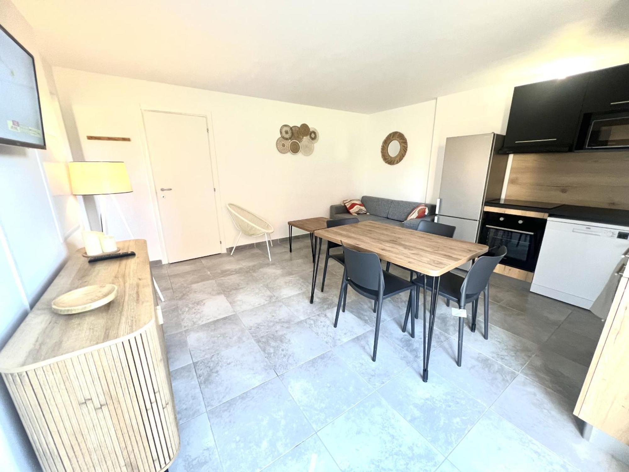 Residence Hoteliere Les Hameaux De Saint Cyprien Appartement 35 M2 1 Chambre Lecci Exterior foto
